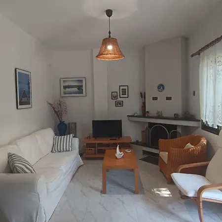 Delightful Holidays In Halkidiki-gabriel, Maria * Nea Poteidaia